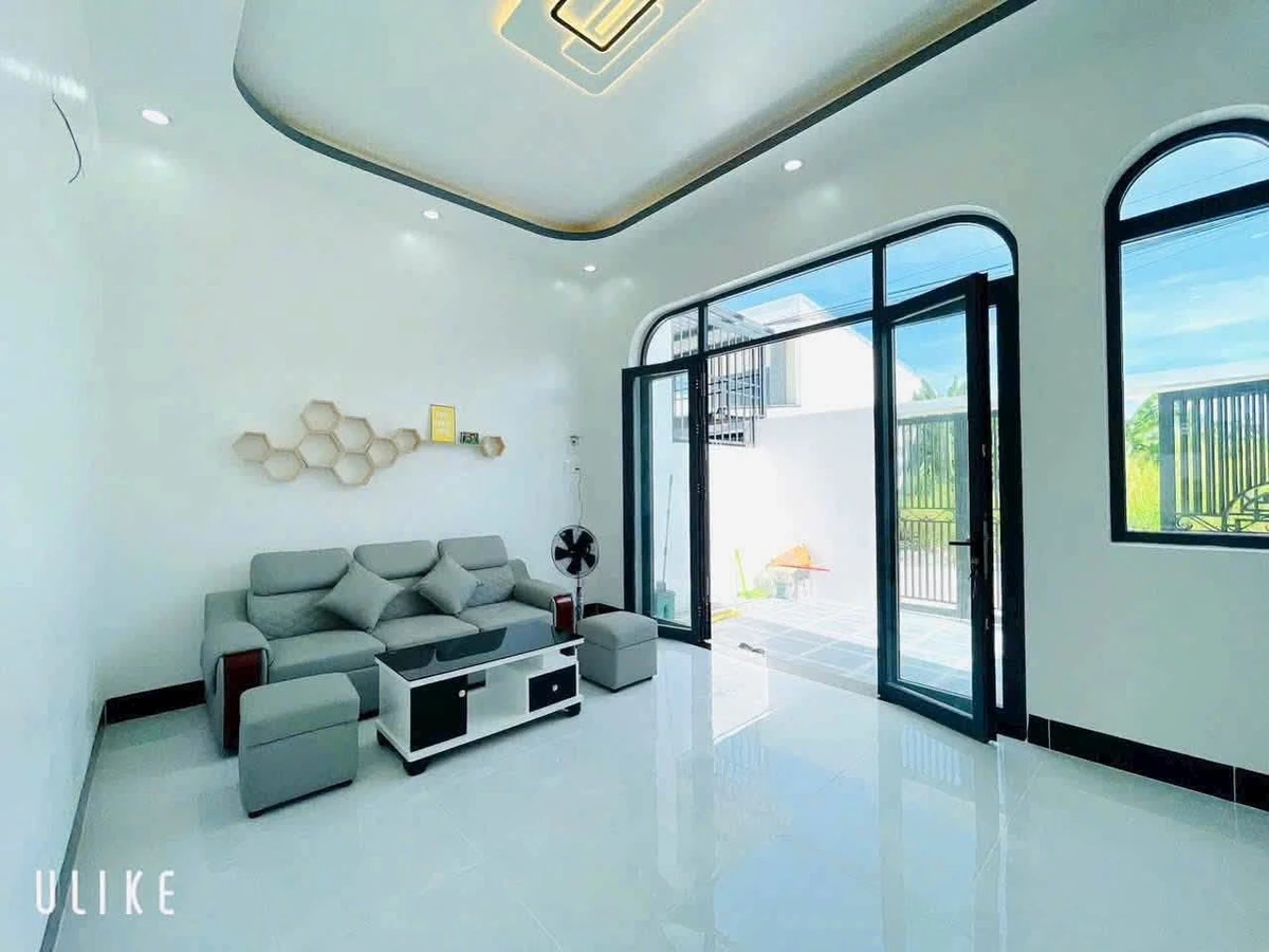 Bán nhà mặt tiền 95m² Nguyễn Huy Tưởng, Rạch Giá, 1 tỷ 450 triệu - Ảnh thu nhỏ 3
