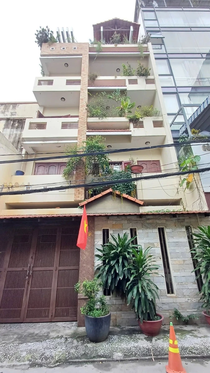 Bán biệt thự 5 tầng 7x16m đường Hoàng Hoa Thám, Tân Bình, giá hơn 7 tỷ - Ảnh thu nhỏ 2
