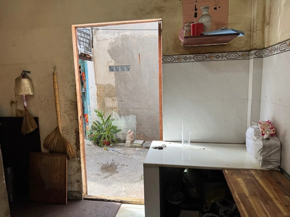 Bán nhà hẻm 12m lô góc 3 tầng 63m2 gần Nguyễn Chí Thanh, Quận 11, giá 8 tỷ - Ảnh thu nhỏ 4