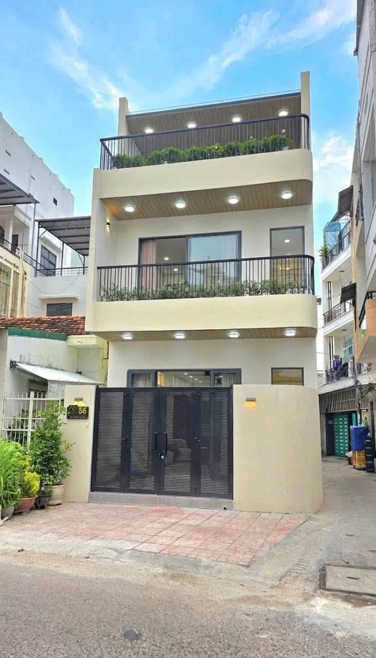 Bán nhà góc 3 tầng 80,7m2 đường Đồng Nai, Phường Nam Nha Trang, giá 11,9 tỷ - Ảnh 1