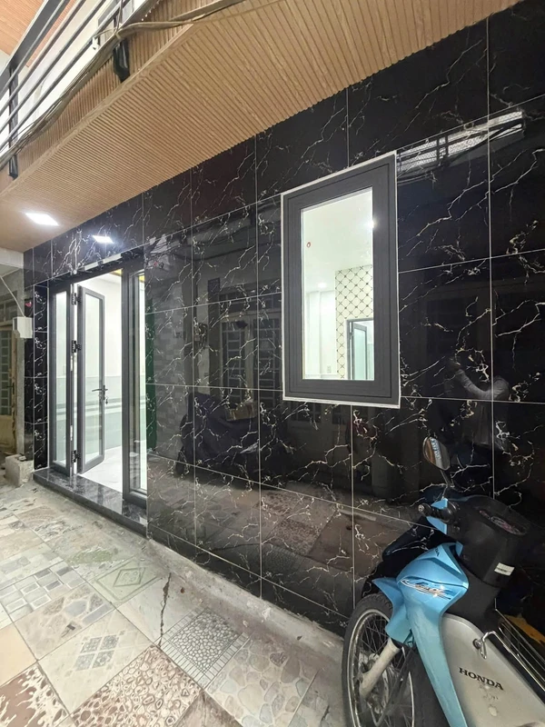 Bán nhà hẻm Lâm Văn Bền 21m², 2PN, Quận 7