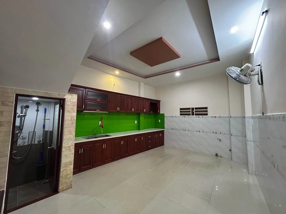 Bán nhà mặt tiền kinh doanh 55m2 gần biển Đà Nẵng 5.2 tỷ - Ảnh thu nhỏ 3