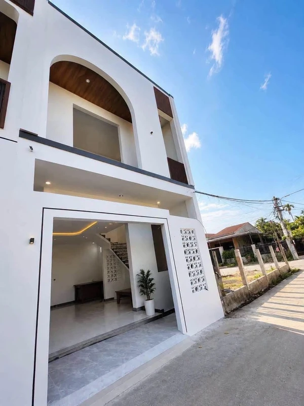 Bán nhà 2 tầng mới 67m² 3PN Quảng Ngãi 1,4 tỷ