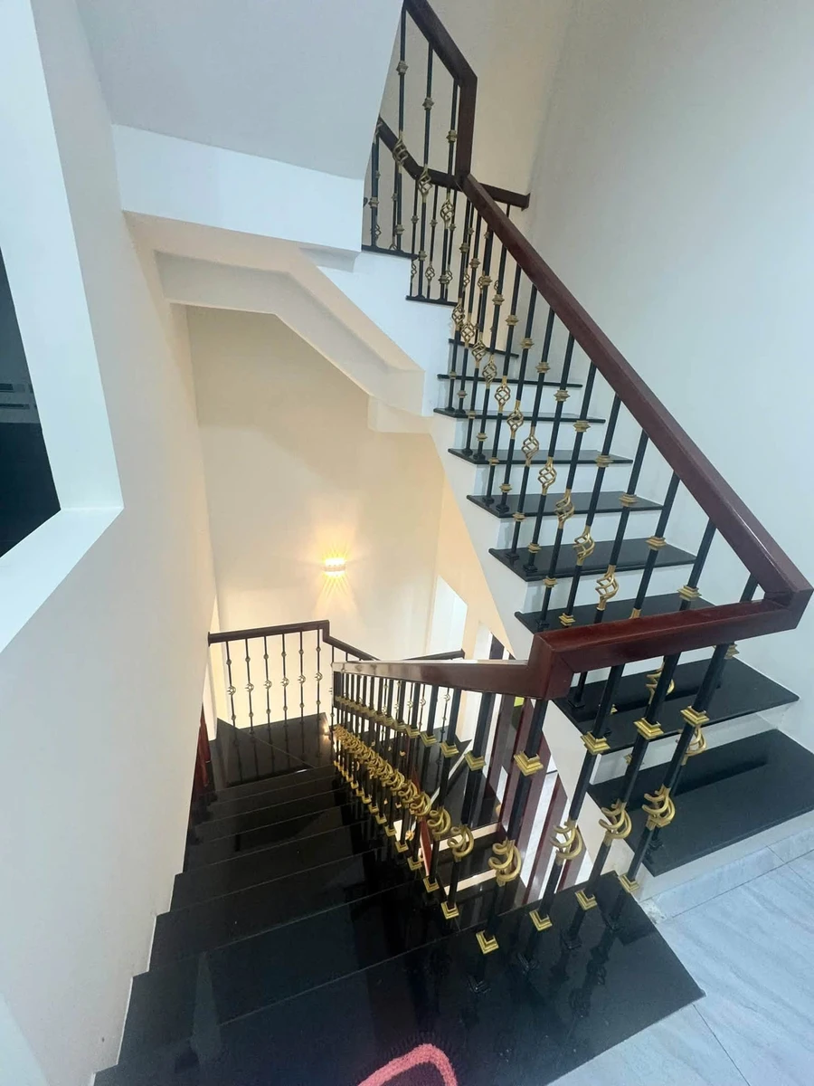 Nhà 3 tầng mái Thái 105m2 mặt tiền đường 4C, Phú Mỹ Thượng, Huế - Ảnh thu nhỏ 2