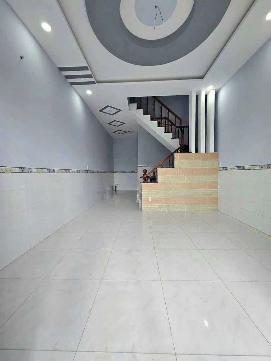 Bán nhà 1 trệt 1 lầu 48m² 850 triệu Đức Hòa - Ảnh thu nhỏ 3