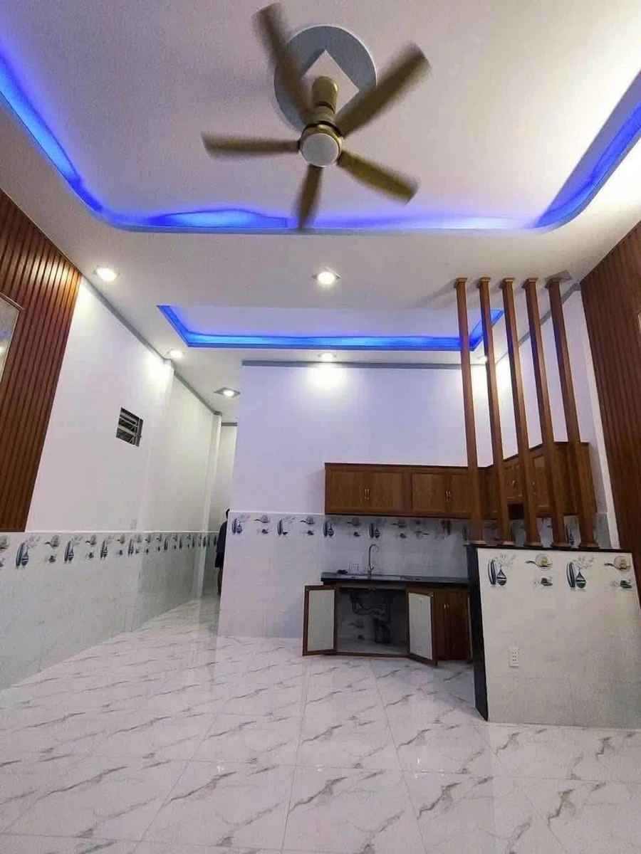 Nhà bán sổ chung Tân Đông Hiệp 60m² 1 tỷ 450 triệu - Ảnh 1