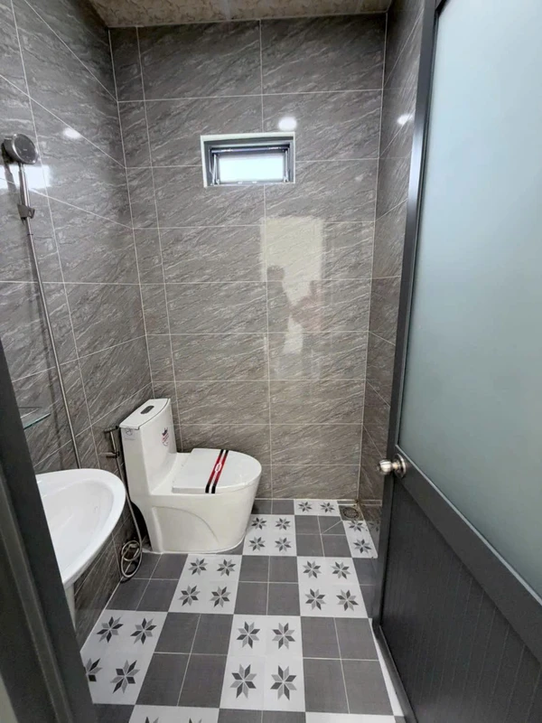 Bán nhà mới xây Hàm Liêm 95m² giá 400 triệu