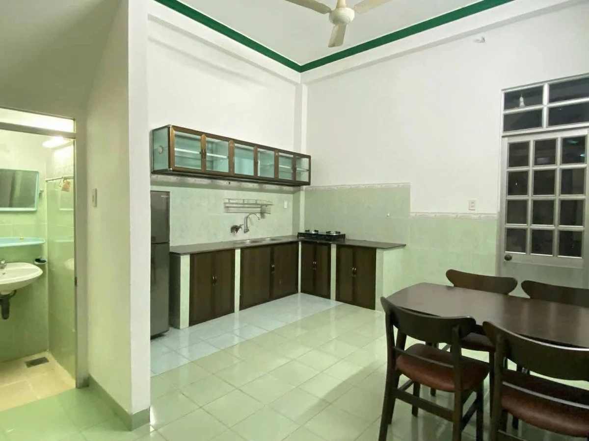 Bán nhà 3 tầng 1 tum hẻm Nguyễn Thiện Thuật 51,7m2, 3PN, giá 7,3 tỷ - Ảnh thu nhỏ 3