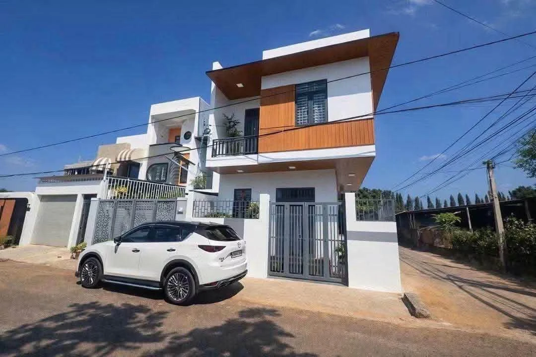 Bán nhà góc 2 mặt tiền kèm 4 phòng trọ 154m2 tại Buôn Ma Thuột, giá 4,8 tỷ - Ảnh thu nhỏ 2