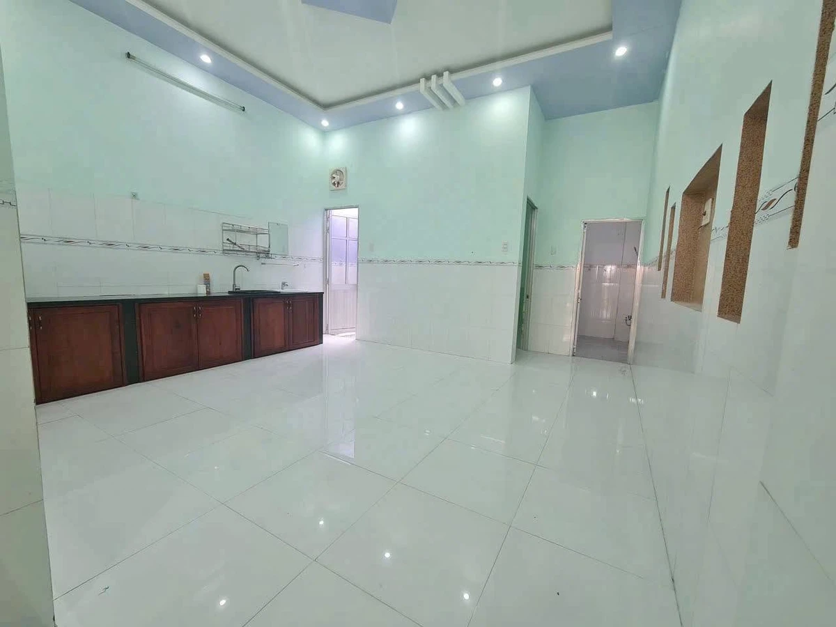 Nhà bán 100m2 Trần Quang Diệu Xuân An Lâm Đồng - Ảnh thu nhỏ 2