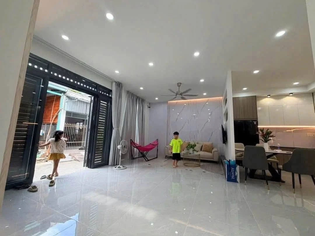 Bán nhà 2PN Khu 8 Phú Hoà 98.8m² giá 2.98 tỷ - Ảnh thu nhỏ 2