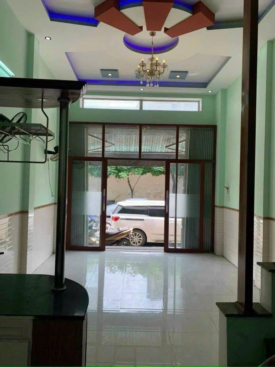 Bán nhà mặt tiền Phan Chu Trinh 42m² 3 PN, giá 4 tỷ - Ảnh 1