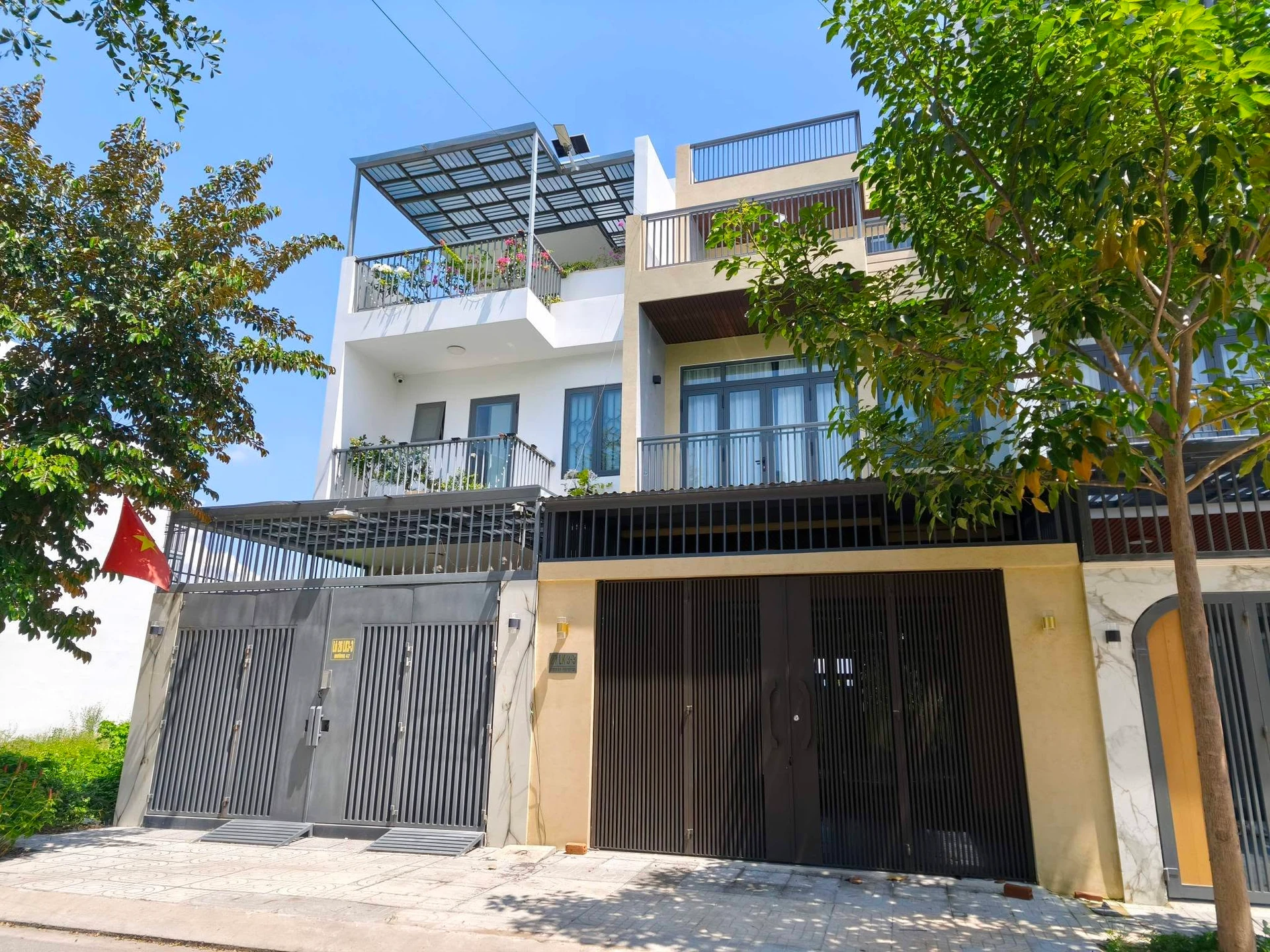Bán nhà liền kề 100m² 4PN Mỹ Gia Nha Trang 9,3 tỷ - Ảnh 1