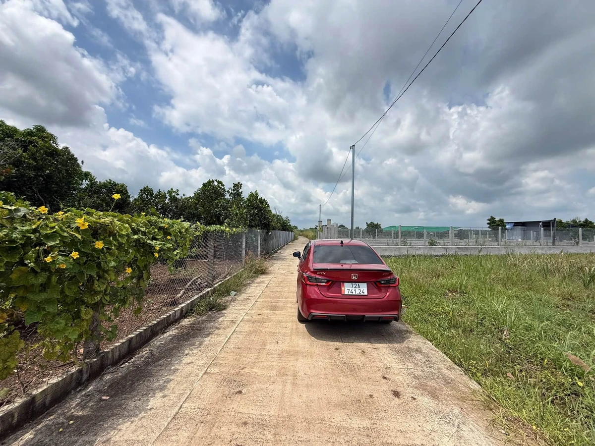 Bán đất Xã Đất Đỏ 269m2 mặt tiền 639 triệu - Ảnh thu nhỏ 3