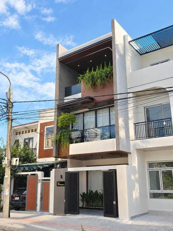Bán nhà phố 4 tầng 9 tỷ Hòa Xuân Đà Nẵng
