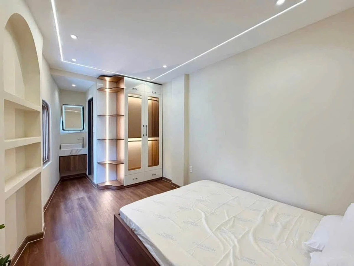 Bán nhà hẻm xe hơi 2 tầng 3PN 4WC 45m2 full nội thất ngã tư Phú Nhuận giá 7,18 tỷ - Ảnh thu nhỏ 5
