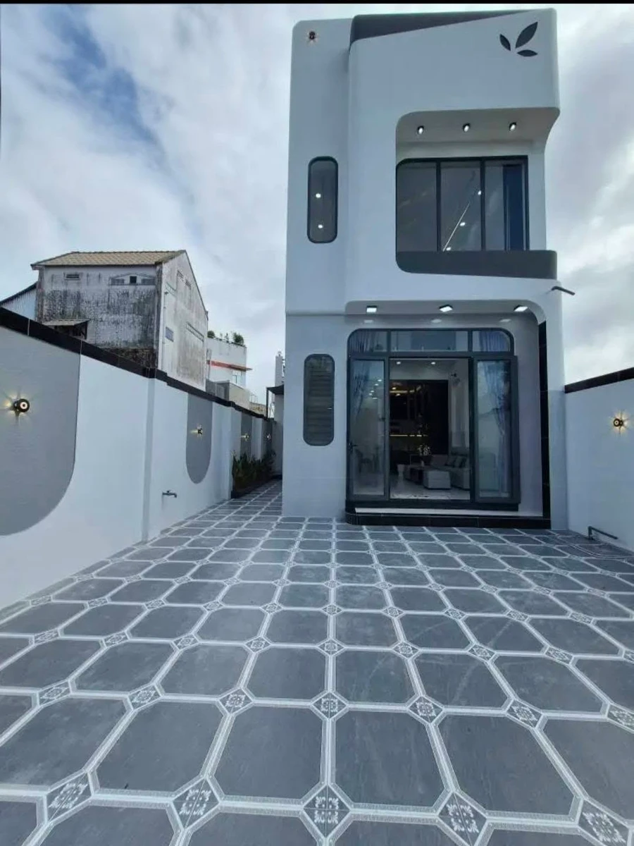 Bán nhà lầu lửng 3PN Ninh Thạnh, Tây Ninh, 122m² - Ảnh 1