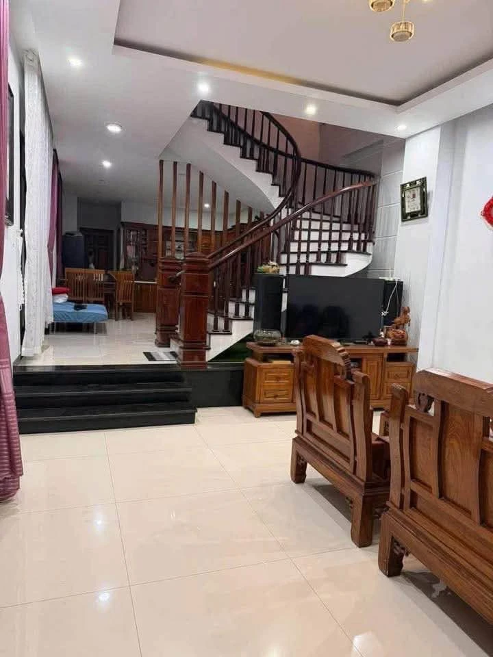 Bán nhà 3 tầng 100m2 Nguyễn Phước Lan, Đà Nẵng 12 tỷ - Ảnh 1