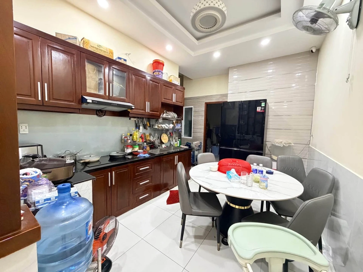 Bán nhà hẻm 5PN, 63m², 4 tầng, Quang Trung, Gò Vấp - 6.2 tỷ - Ảnh thu nhỏ 2