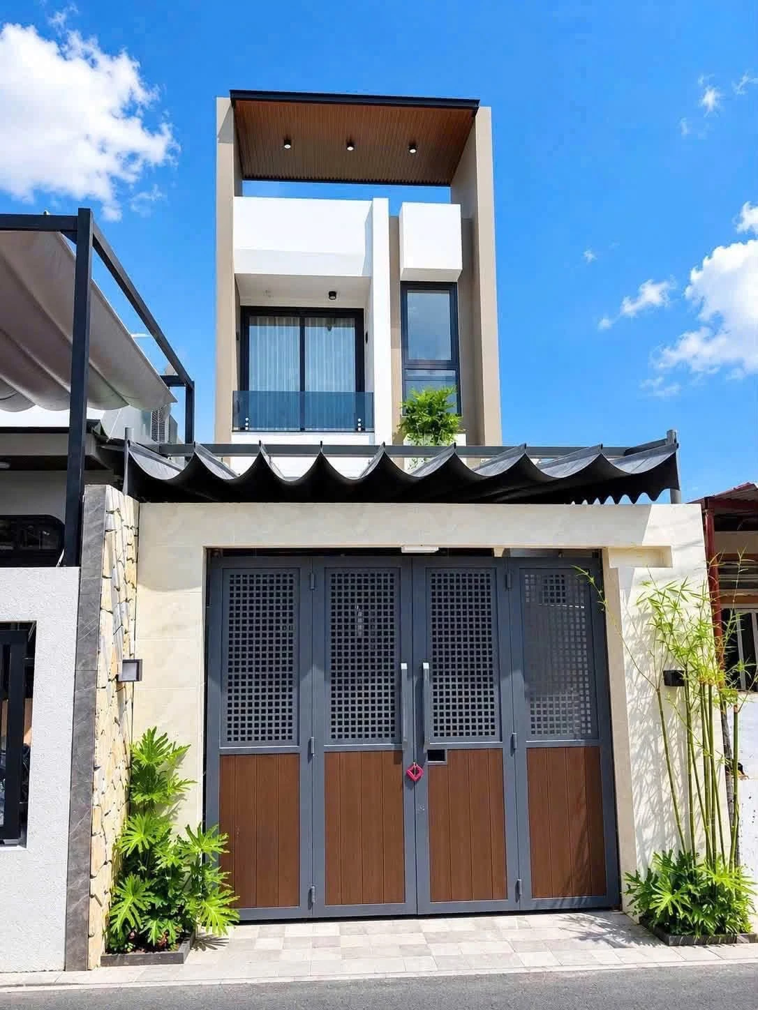 Bán nhà 1 trệt 1 lầu 4x25m, 3 phòng ngủ, sổ riêng thổ cư tại Long Bình Mới, Hố Nai, Đồng Nai - Ảnh 1