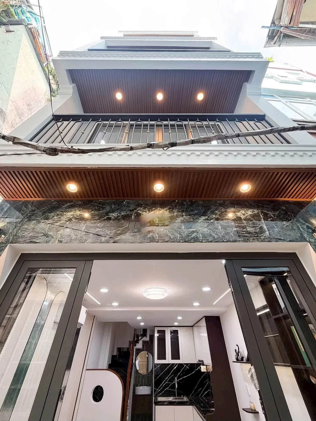 Bán nhà hẻm 4 tầng 3PN đầy đủ nội thất đường Lý Thái Tổ, Quận 10, giá 5,5 tỷ - Ảnh 1