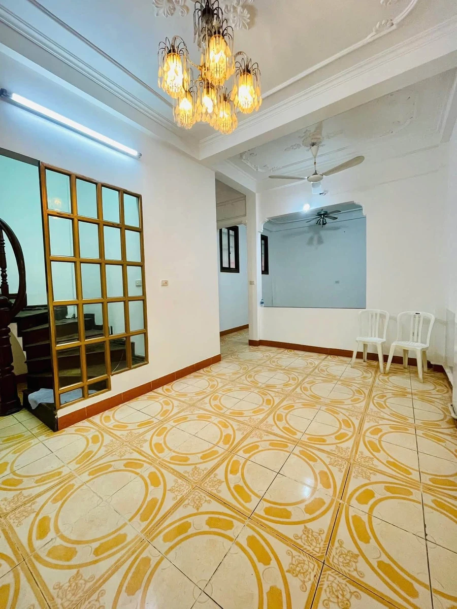 Bán nhà phố Kim Mã 52m² 6 tầng 15.5 tỷ - Ảnh 1
