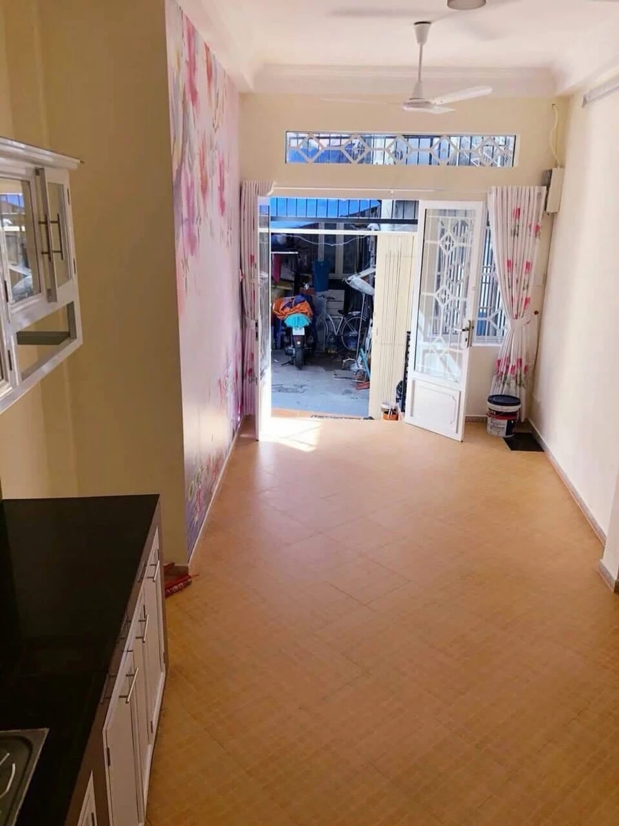 Bán nhà hẻm 3 tầng 29m² 2PN gần Cách Mạng Tháng 8, Quận 10 – 4,95 tỷ - Ảnh thu nhỏ 3