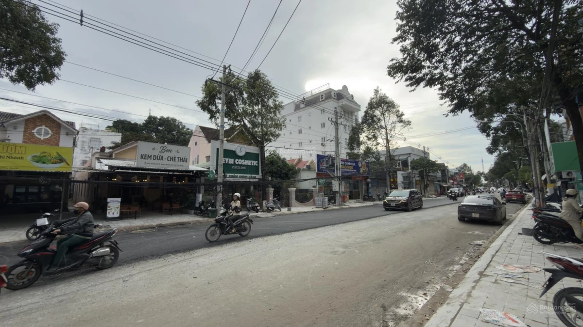 Bán nhà mặt phố 30/4 KP1 Dương Đông, 235m, 216m thổ cư, gần chợ đêm, Sacombank - Ảnh thu nhỏ 4