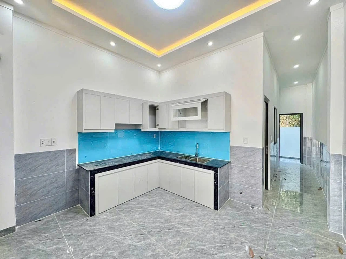 Nhà phố 130m² 3PN Biên Hòa gần Cổng 11, 699 triệu - Ảnh thu nhỏ 4