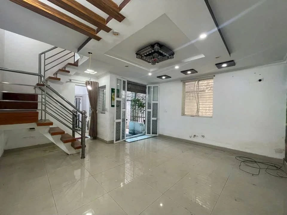 Bán nhà 3 tầng 50m2 Chợ Hàng Lê Chân Hải Phòng 2,65 tỷ - Ảnh thu nhỏ 2