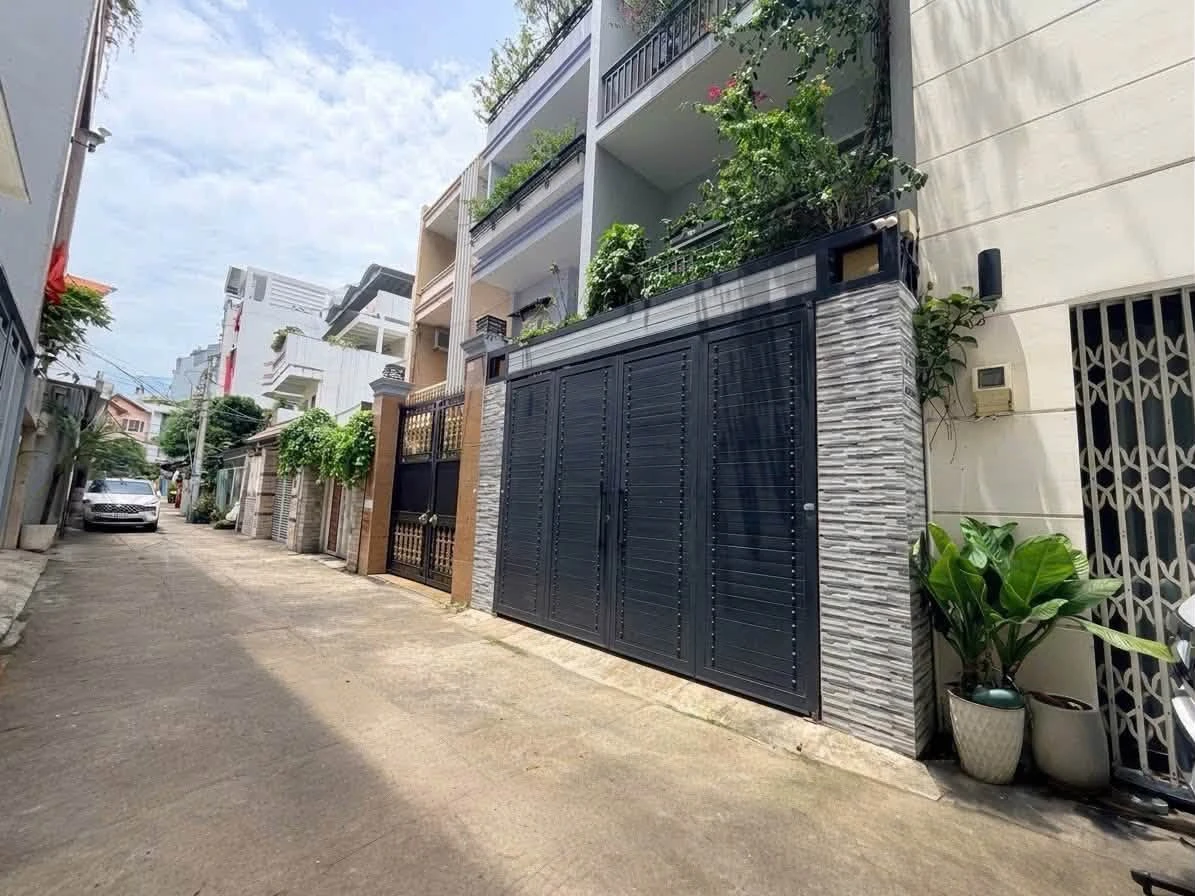 Bán nhà Bình Thạnh 79m², 3 tầng, 3PN, sổ riêng, 13 tỷ - Ảnh 1