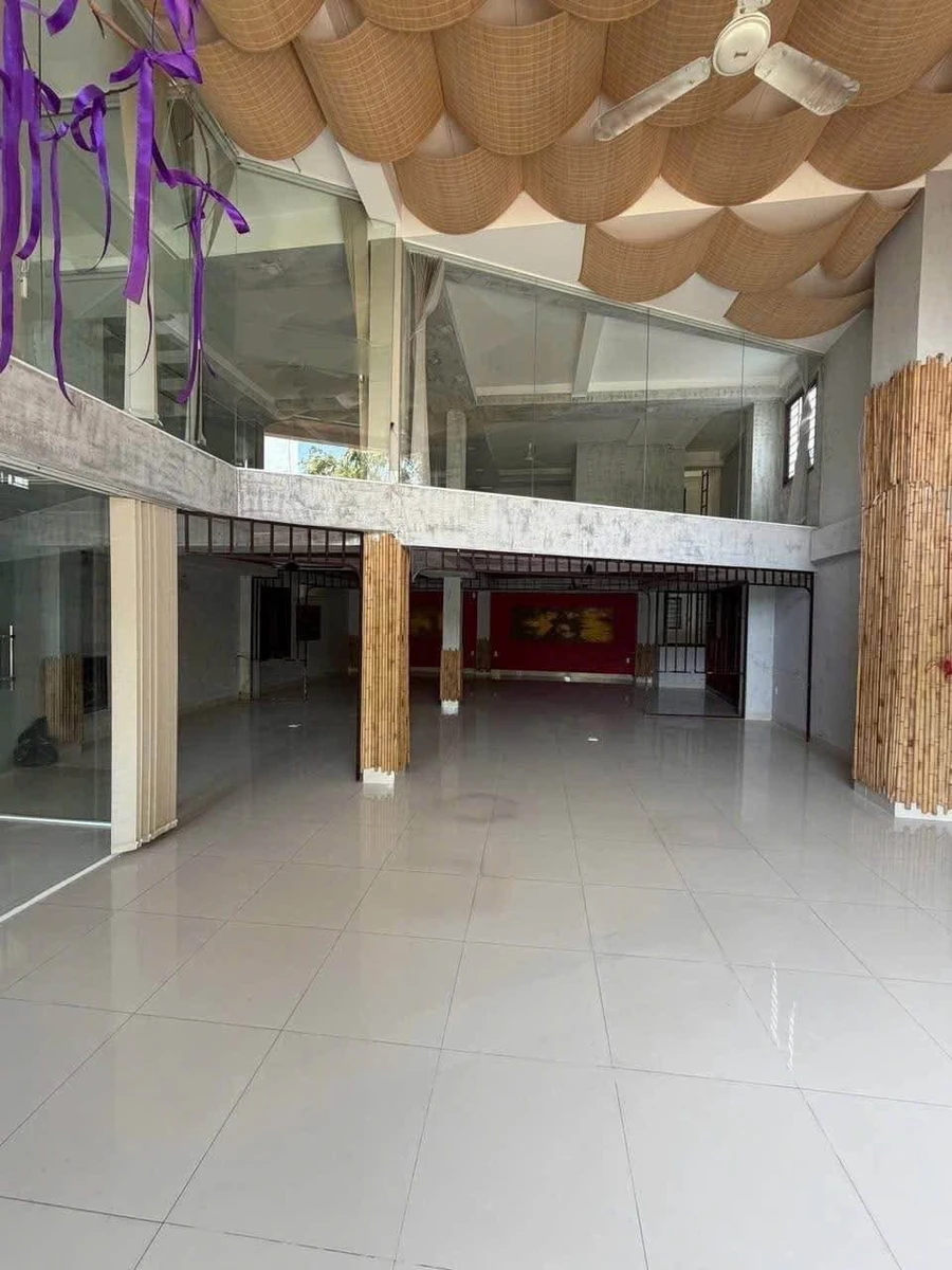 Bán nhà 4 tầng mặt tiền Âu Cơ, 123m², kinh doanh - Ảnh thu nhỏ 4