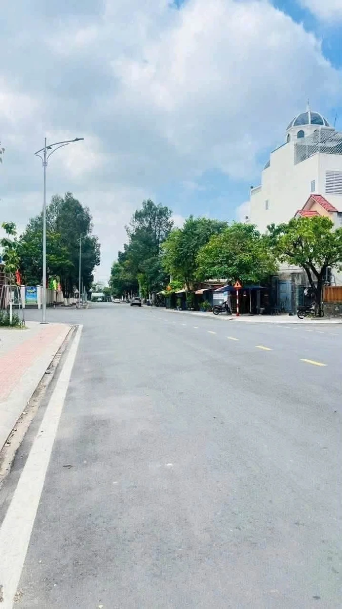 Bán đất mặt tiền 108m2 Dĩ An, Bình Dương 6 tỷ - Ảnh thu nhỏ 2
