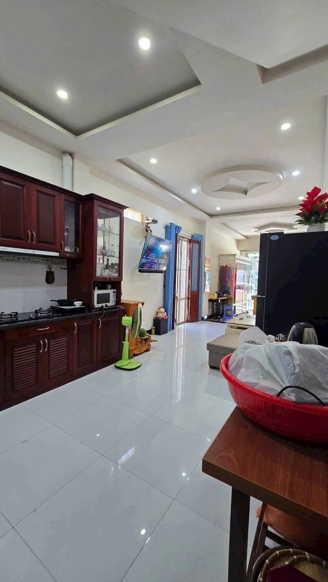 Bán nhà 2 tầng 2 mặt tiền 99,5m2 trung tâm Phan Thiết - Ảnh thu nhỏ 2