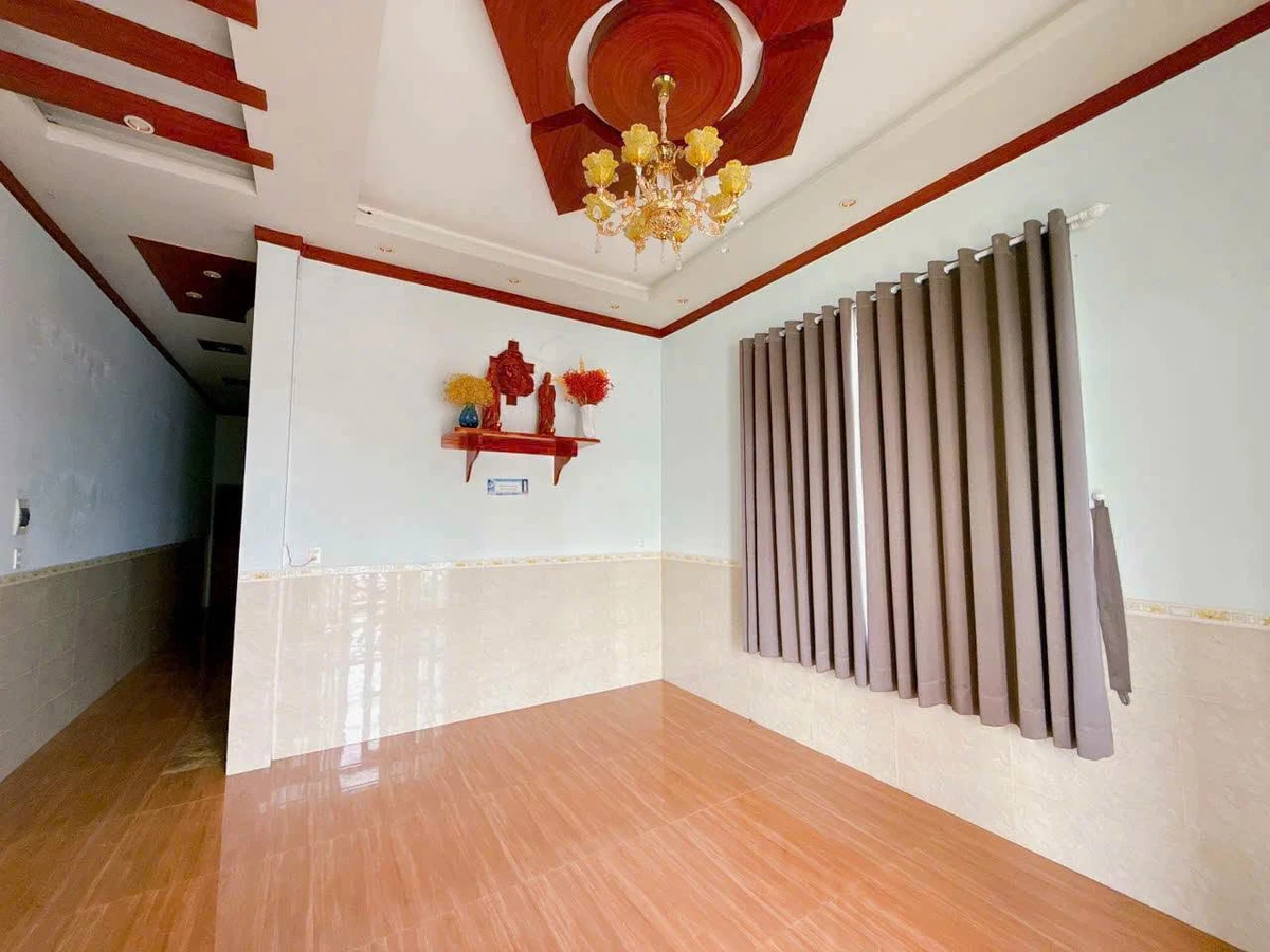 Bán nhà 1 trệt 1 lầu sân vườn 274m2 Đồng Nai 3.5 tỷ - Ảnh thu nhỏ 4