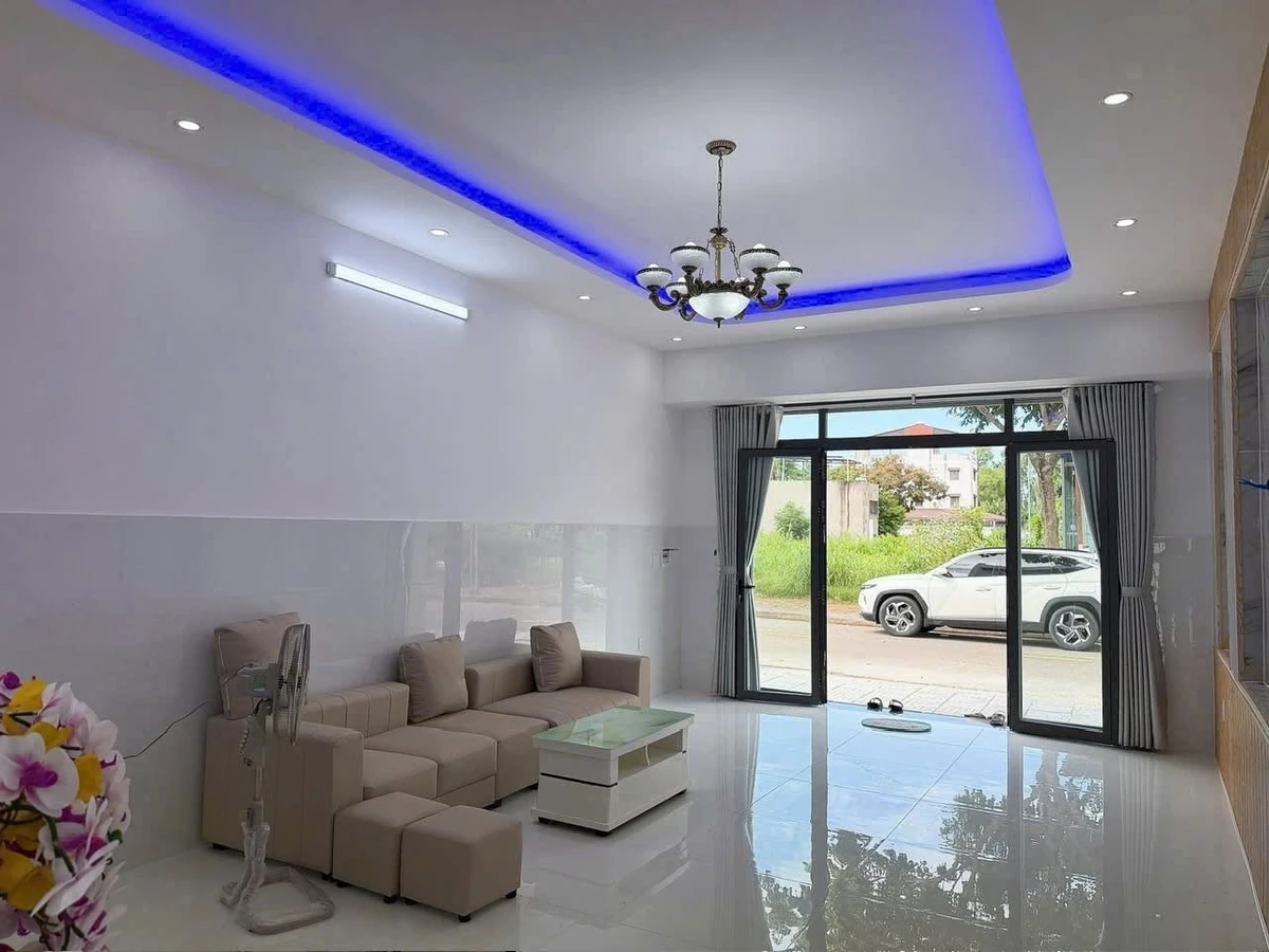 Bán nhà 1 trệt 1 lầu 100m2, 4 phòng, Long Tâm, Bà Rịa - Ảnh thu nhỏ 2