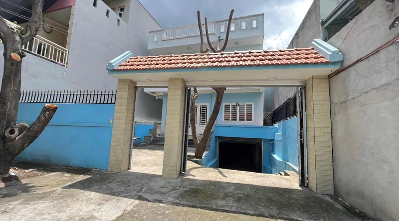 Cho thuê shophouse mặt tiền 200m2, 25 triệu/tháng Quận 12