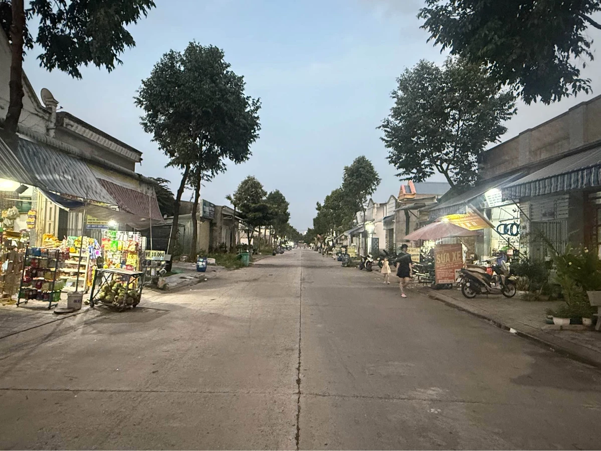Bán nhà trọ 5x30m, 1 nhà + 4 phòng, Mỹ Phước Bến Cát 2.3 tỷ - Ảnh thu nhỏ 4