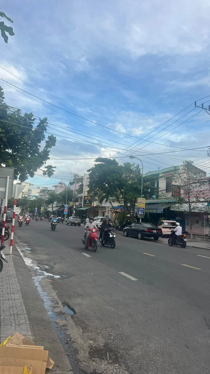 Bán nhà liền kề 4 tầng 162m2 Nha Trang 19 tỷ - Ảnh thu nhỏ 2