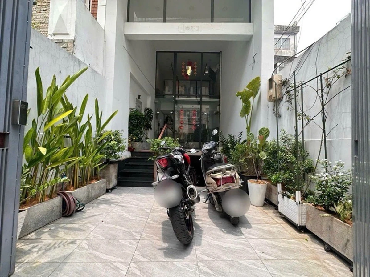 Bán nhà 7 tầng có hầm đường Lê Văn Duyệt, 80m2, ngang 4m, 10 phòng thu 60 triệu/tháng - Ảnh 1
