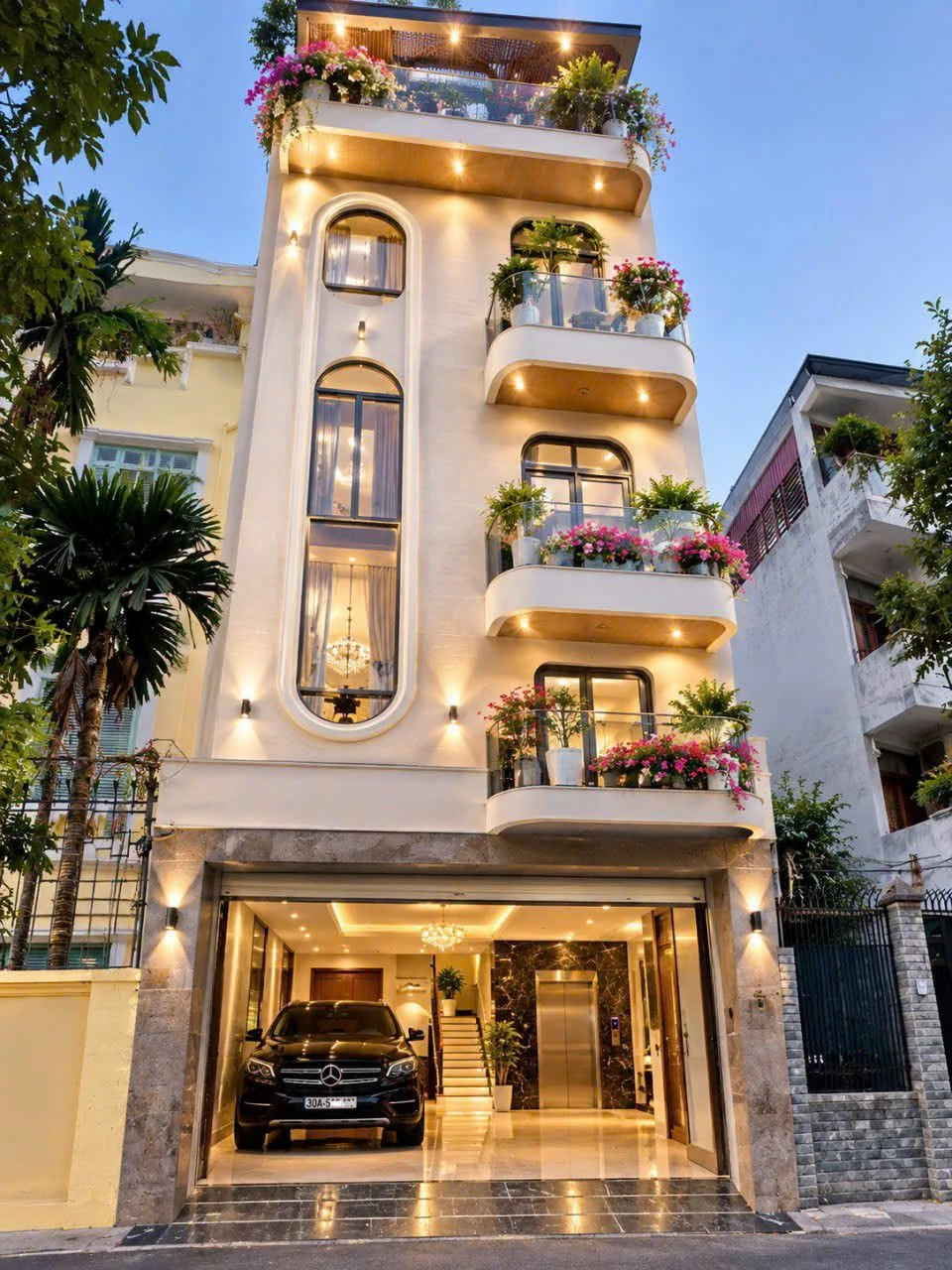 Bán nhà phố 48m² x 7 tầng Hoàng Văn Thái, giá 20 tỷ - Ảnh 1