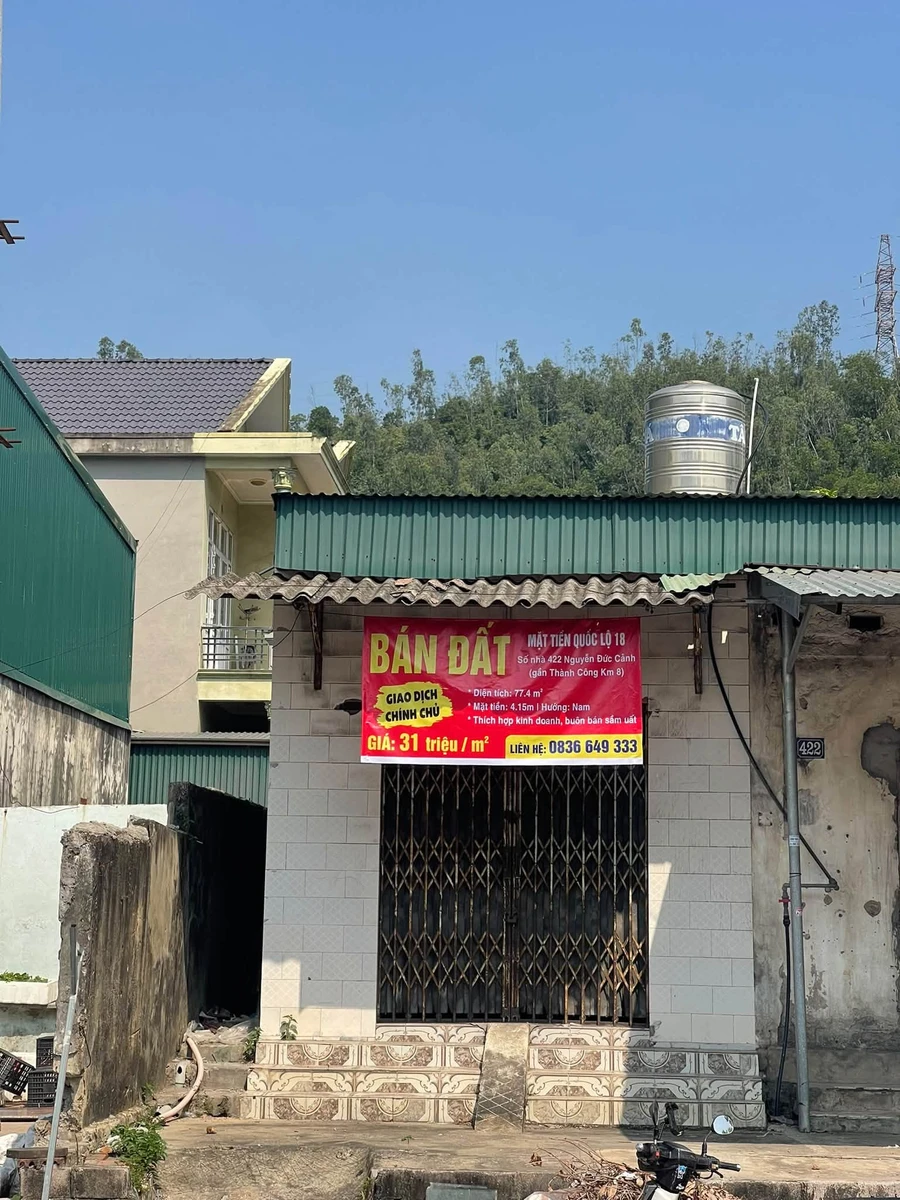Bán đất mặt đường Quốc lộ 18A Cẩm Phả 77m² giá 2,4 tỷ - Ảnh 1