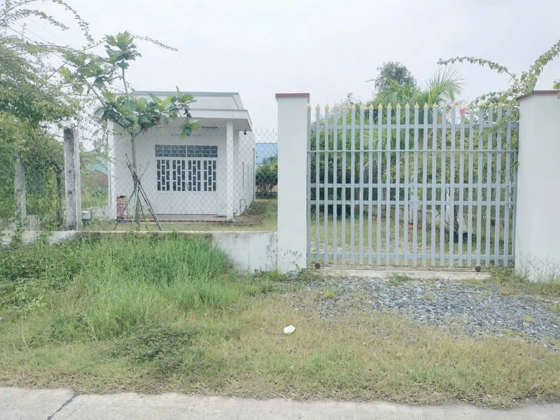 Bán nhà vườn 316 m² Phường 5 Tân An Long An