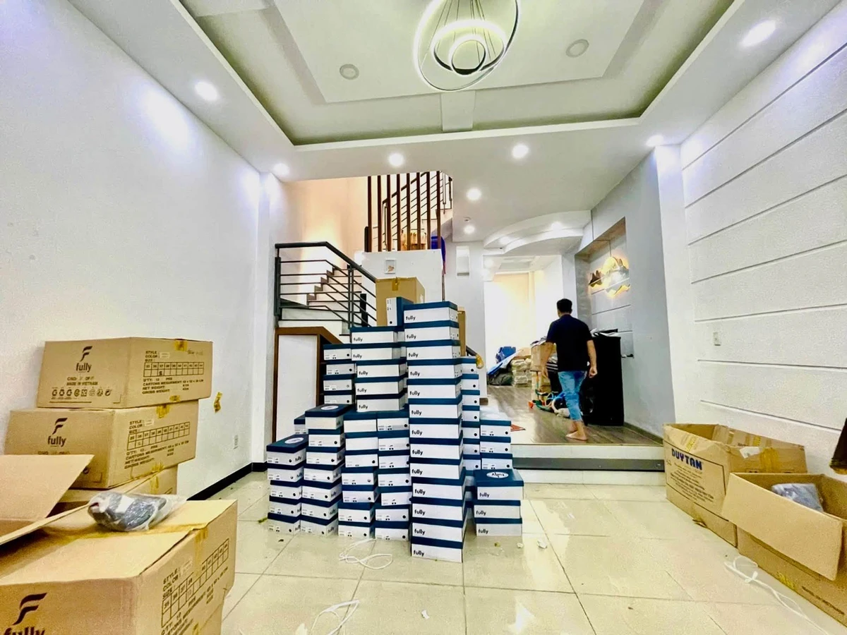 Bán nhà 3 tầng 75m2 ngang 5m đường xe tải 8m gần Aeon Tân Phú, giá nhỉnh 6 tỷ - Ảnh thu nhỏ 2