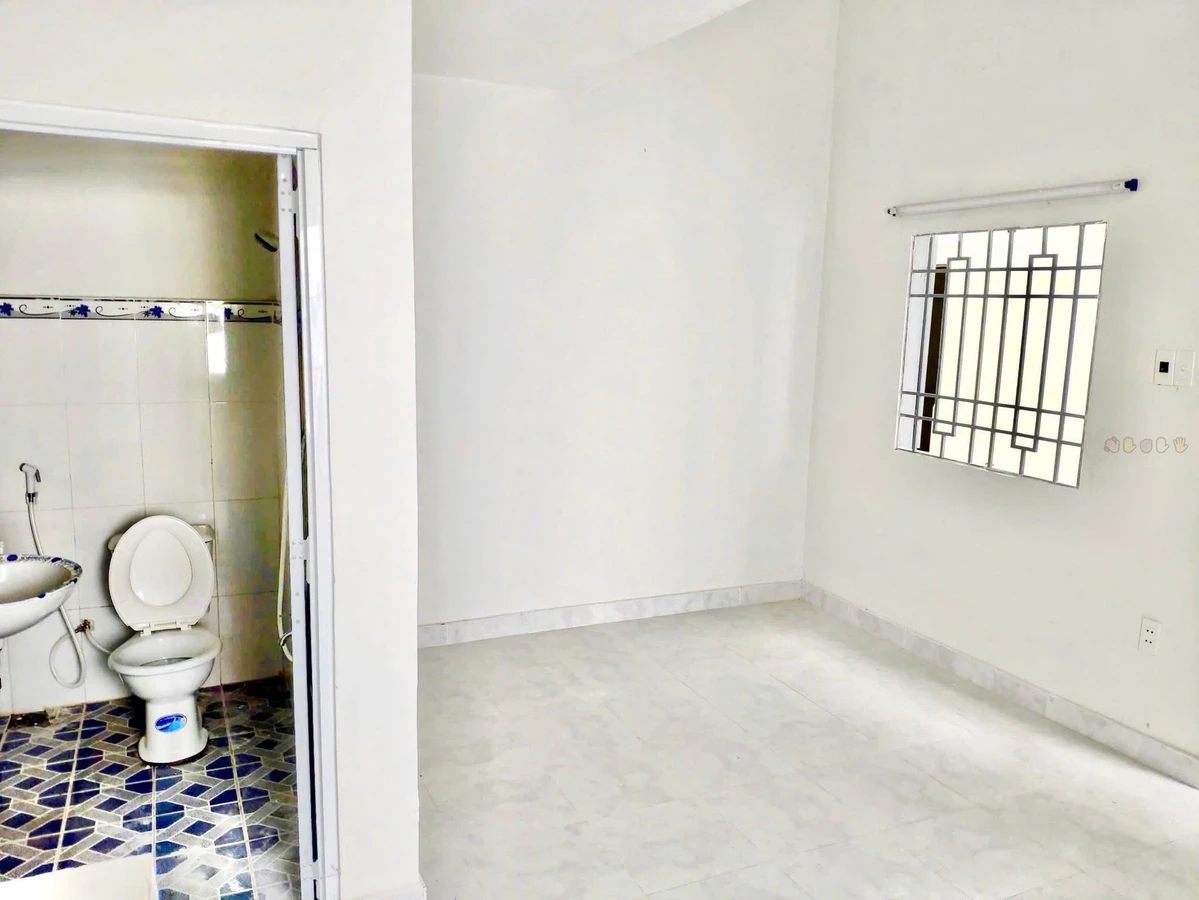 Bán dãy trọ 1 kiot + 4 phòng 275m² giá 1 tỷ 2 ở Chơn Thành - Ảnh thu nhỏ 4