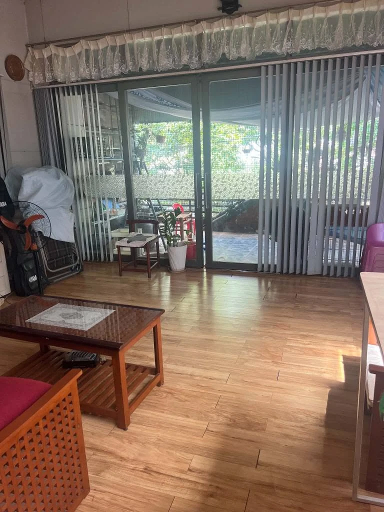 Bán nhà gác lửng mặt tiền Nguyễn Bỉnh Khiêm 90m2, Quận 1 - Ảnh 1
