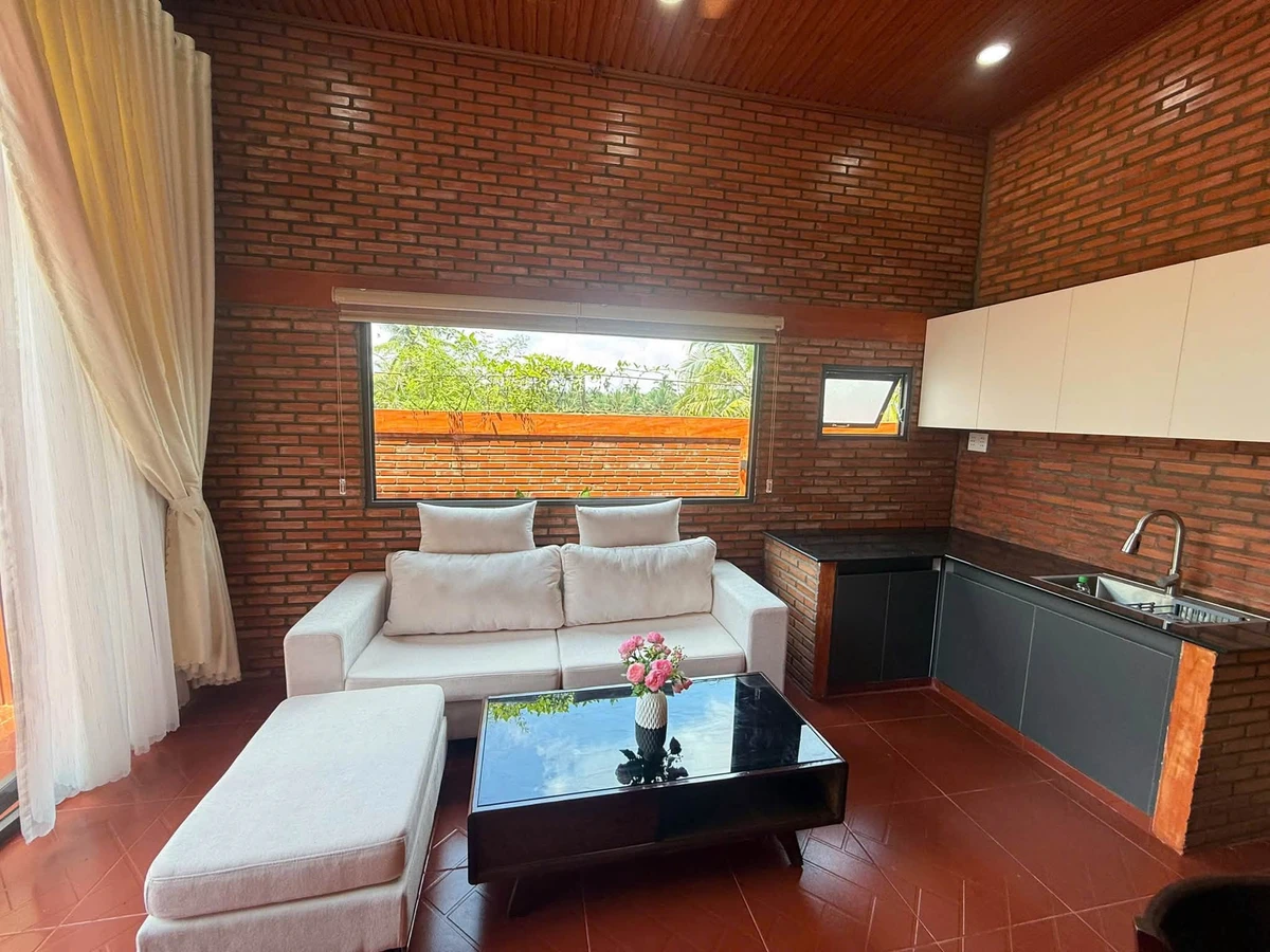 Bán nhà 2 mặt tiền 100m² sân vườn Đồng Khởi 890 triệu - Ảnh thu nhỏ 3
