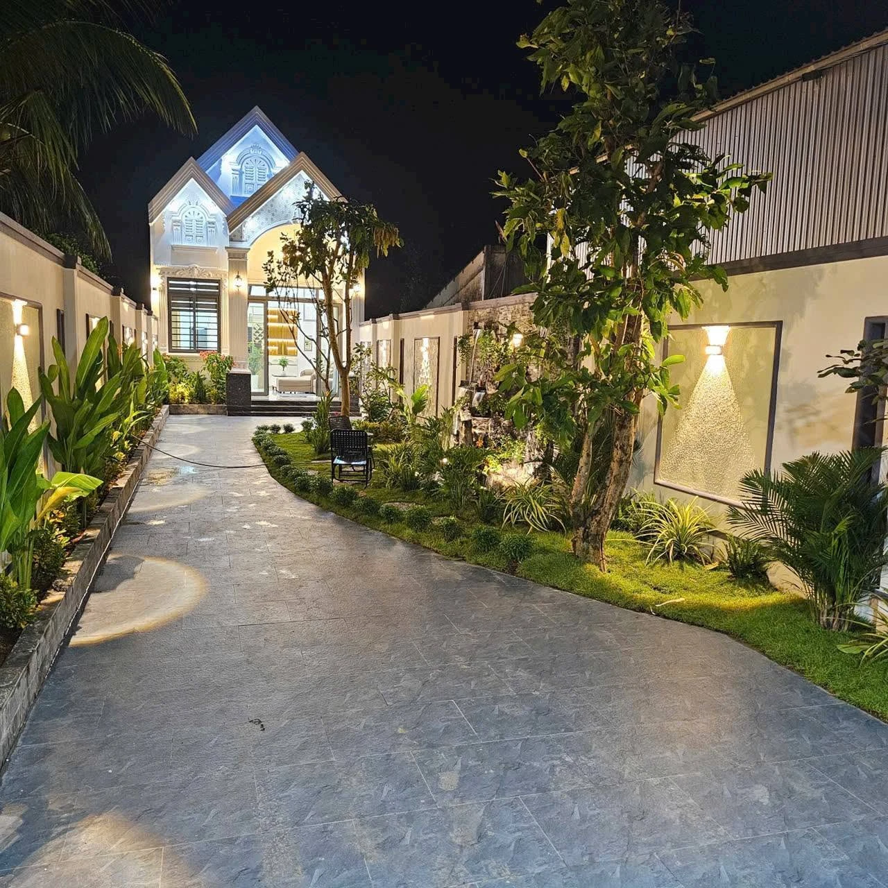 Bán nhà mặt tiền đường nhựa DH173 DT 286,8m² giá 3,2 tỷ, Phường Phú Tân, Vĩnh Long - Ảnh 1