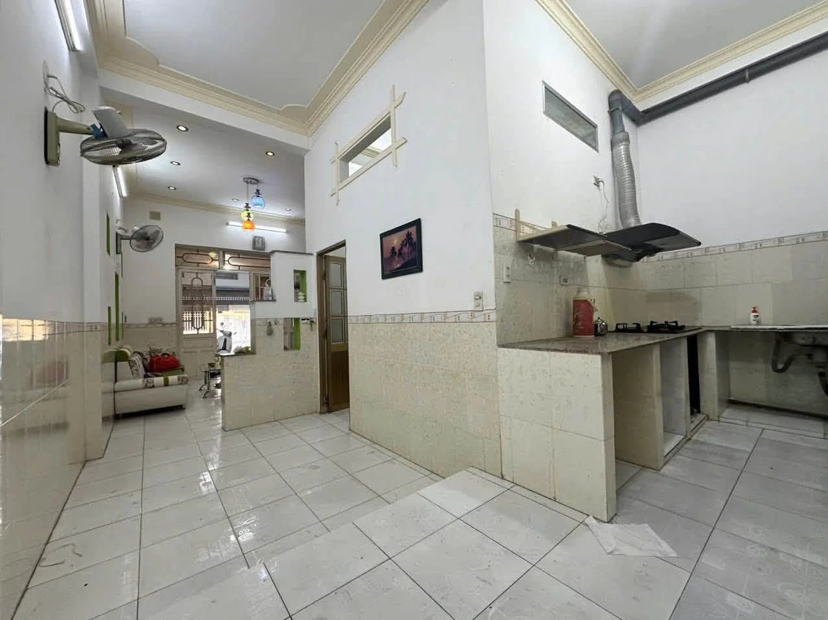 Bán nhà 1 trệt 1 lầu mặt tiền Ngô Thị Ngư Phan Thiết 70m2 3 tỷ - Ảnh thu nhỏ 5