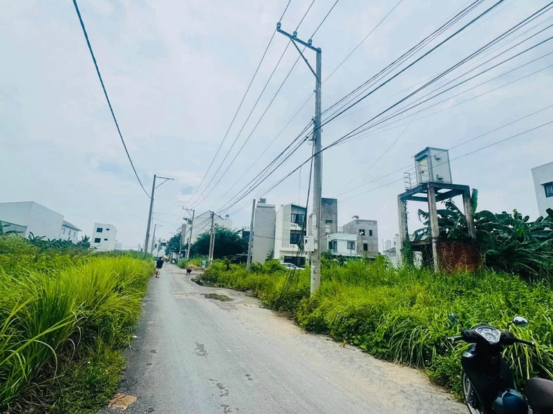 Bán nhà cấp 4 góc 2 mặt tiền 100m² Phan Thiết, 2,72 tỷ dx56